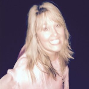 Meet your Posher, Cheryl